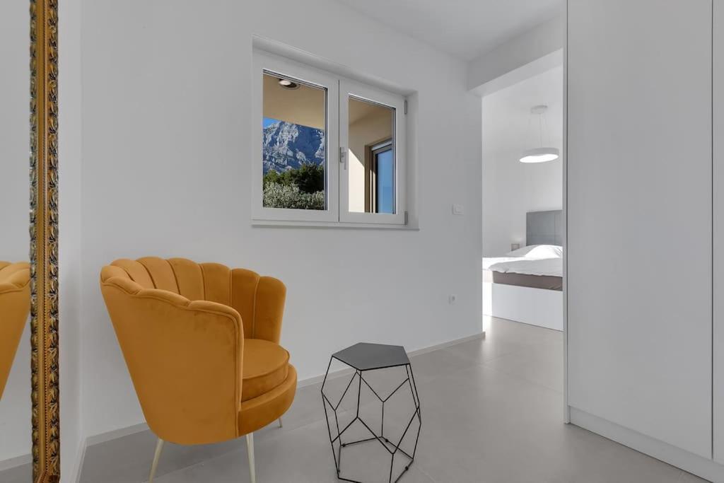 Apartman Delux With Private Pool - Makarska Exklusiv Tučepi Dış mekan fotoğraf